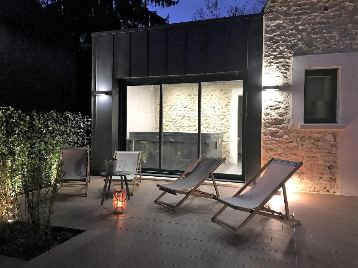 Gite De La Pree Spa Luxe Proche Giverny Et Bord De L'Eure Villa Menilles Luaran gambar